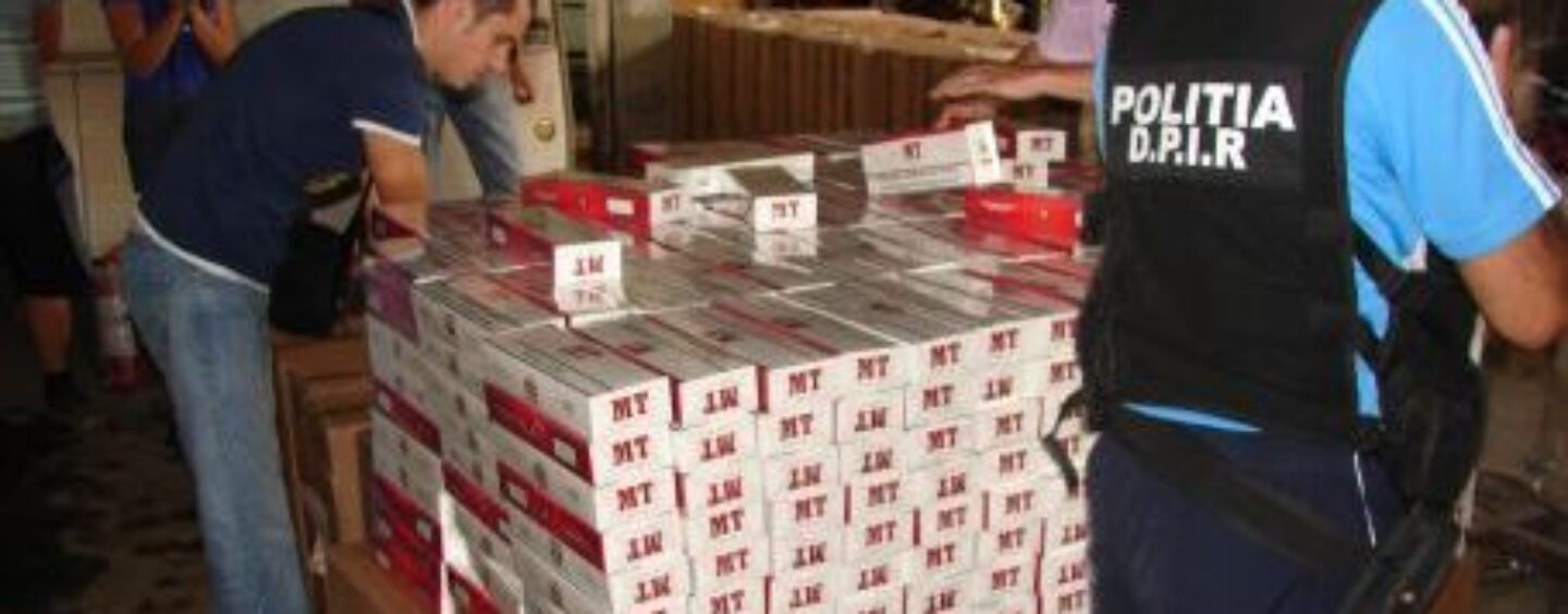 Şofer bulgar, reţinut; a încercat să introducă în România, prin PTF Giurgiu, 435.000 de pachete de ţigări de contrabandă
