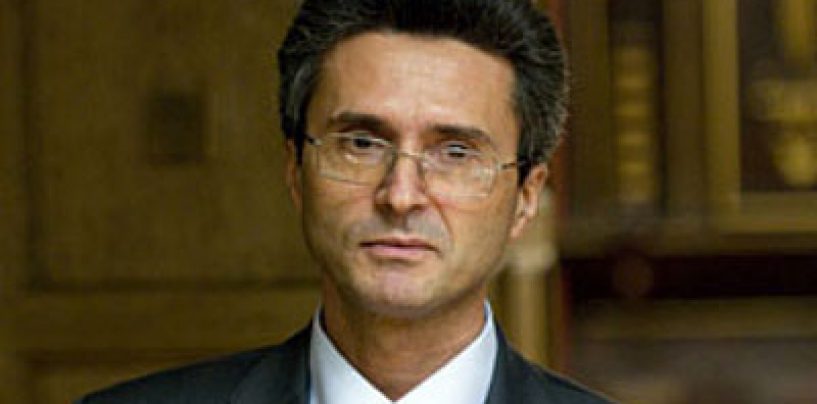 Ion Jinga: O cultură de atitudini rasiste afecteaza vieţile a mii de români