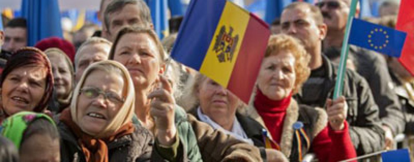 Un pact pentru intarirea statalitatii moldovenesti a fost semnat la Chisinau