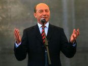 Traian Basescu retrimite in Parlament legea prin care medicul nu mai este functionar public