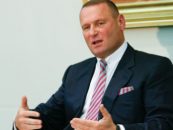 Viorel Catarama candideaza la Presedintie: Cer sprijinul cetetenilor. Salariul minim va ajunge la 500 de euro