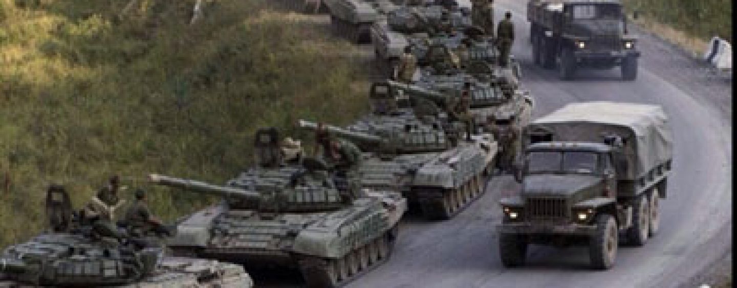 Ucraina: SUA acuză Rusia că furnizează tancuri separatiştilor. Moscova analizează posibilitatea unor lovituri precise