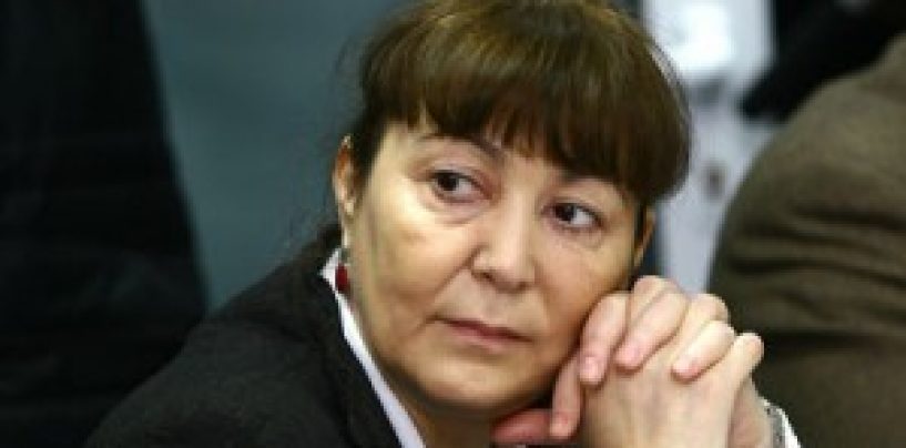 Monica Macovei: Voiculescu m-a agresat fizic ca sa schimb o lege