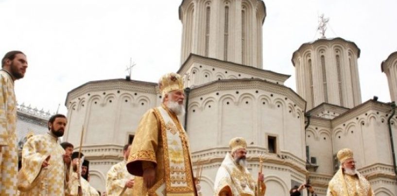 Patriahia Romana cere politicienilor sa pastreze distanta fata de disputele religioase