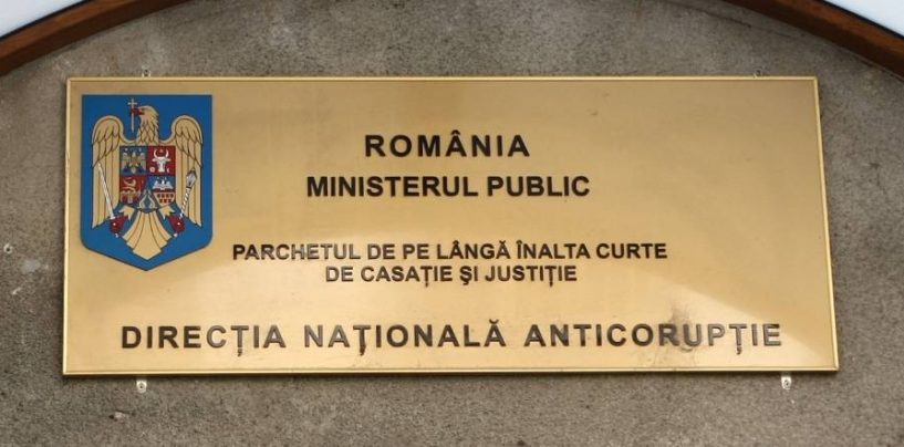 Procurorii DNA efectuează percheziții la sediu CJ Brașov