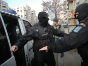 Procurorii efectuează percheziții în Giurgiu la polițiști de frontieră acuzați de corupție