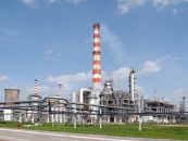 Descinderi de amploare la rafinăria Lukoil (Petrotel) din Ploieşti