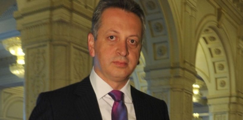 Cum îşi petrece timpul RELU FENECHIU după gratii