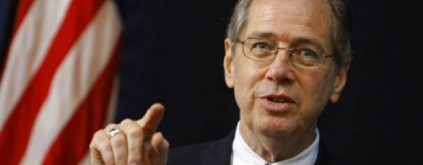 Ce le recomandă Mark Gitenstein candidaţilor la Preşedinţie