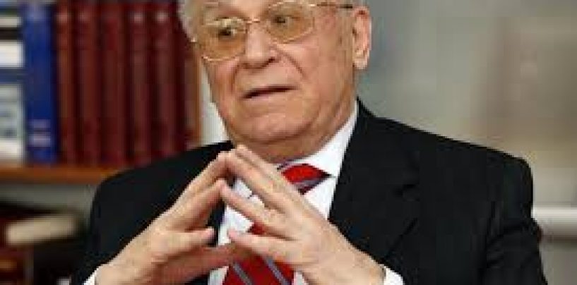 Ion Iliescu: Nu este cazul acum ca Victor Ponta sa-si dea demisia din fruntea Guvernului