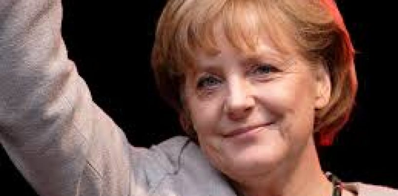 Angela Merkel catre Klaus Iohannis: Vom sprijini Romania  cu sfaturi si fapte