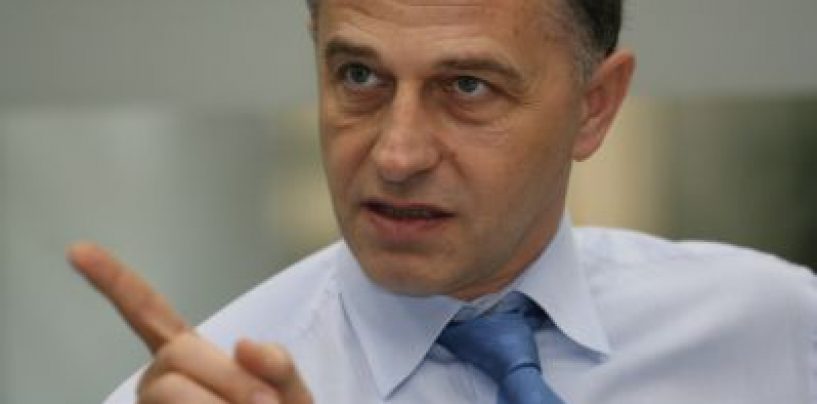Mircea Geoana ataca: Vacanta in Dubai nu i-a facut bine lui Victor Ponta