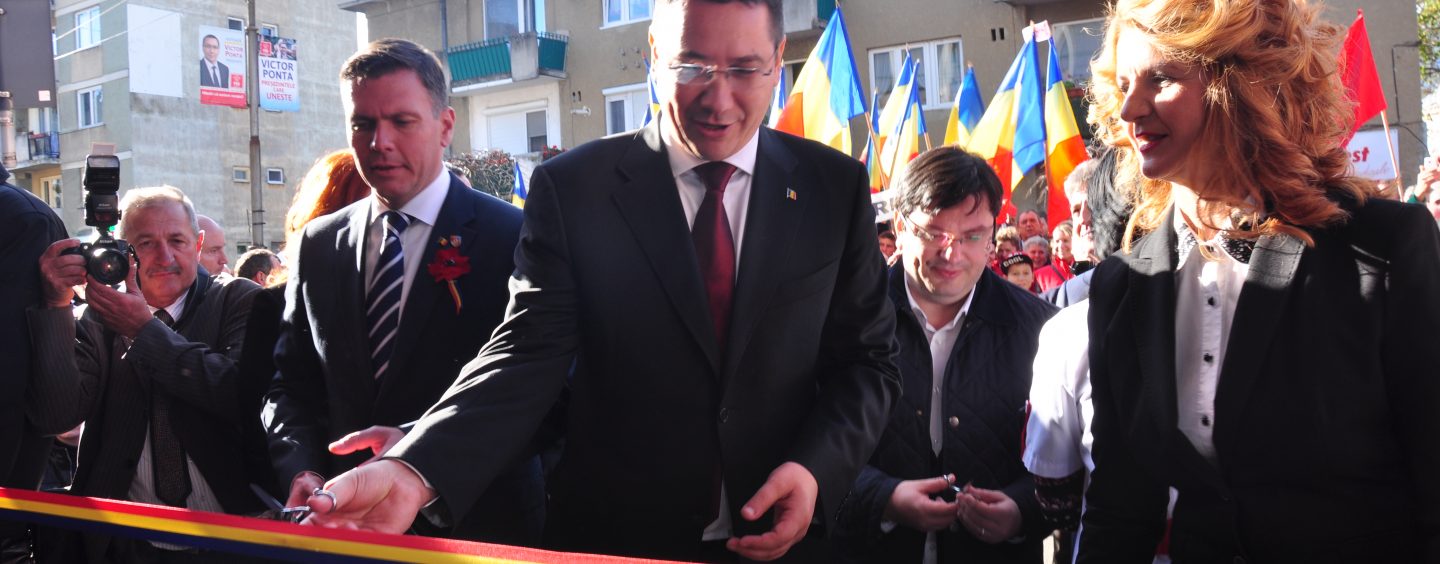 Premierul Victor Ponta a inaugurat Policlinica Veche de la Satu Mare