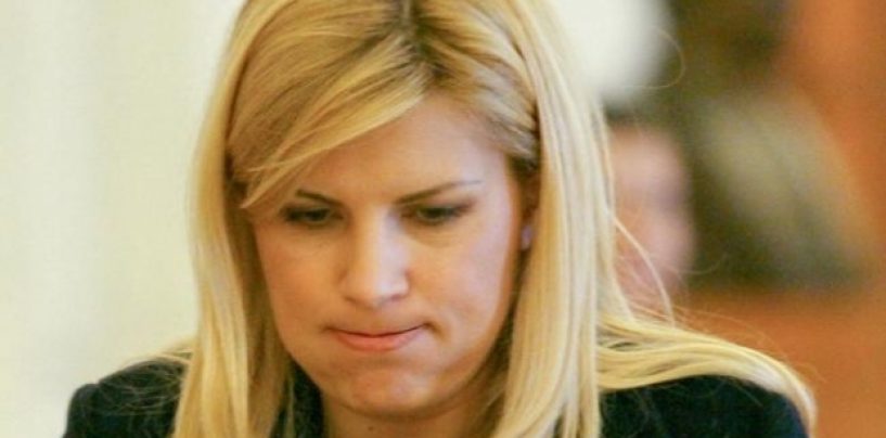 Elenei Udrea i se cere să DEMISIONEZE urgent de la șefia partidului