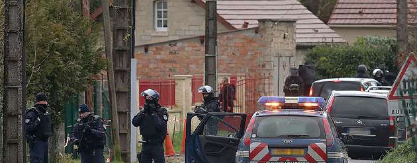 O noua actiune terorista la Paris: Un al treilea jidahist a luat ostatici intr-un magazin evreiesc. Unii au fost deja impuscati