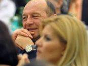 Elena Udrea se va retrage de la conducerea PMP. Oare numai asa va veni Traian Basescu in partid?