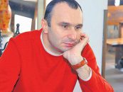 Marius Tuca si-a dat demisia din fruntea ziarului Jurnalul National