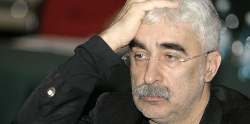 Update/Adrian Sarbu, saltat de pe strada de procurorii de la Parchetul General. El a fost retinut in dosarul Mediafax