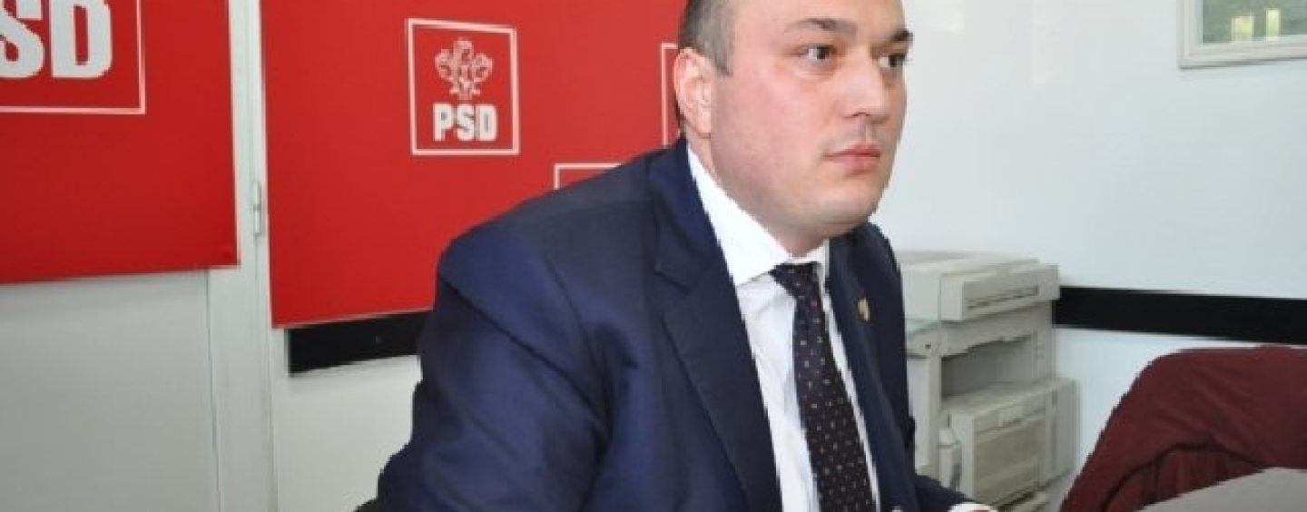 Primarul Poliestiului, Iulian Badescu, si-a dat demisia din functie. El se afla in arest preventiv