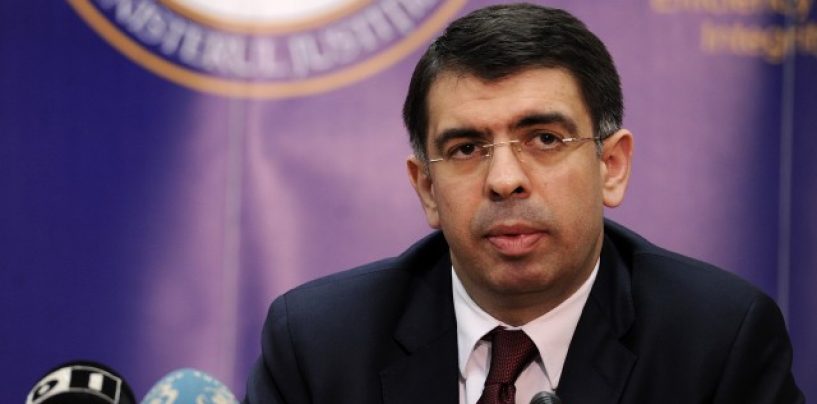 PNL cere demisia ministrului Robert Cazanciuc. Se face justitie de cumetrie!