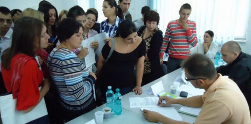 Consecintele esecului examenului de bacalaureat: somajul in randul tinerilor a urcat la 20 de procente