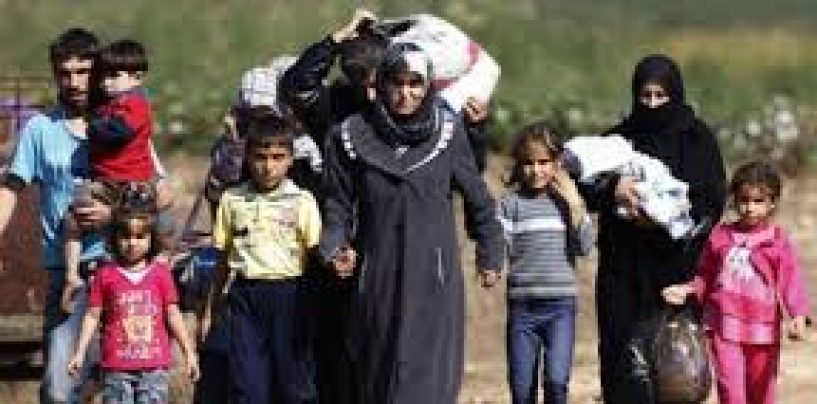 Atenţionare din partea Ankarei. 40.000 de refugiați sunt comasați în Siria, la granița cu Turcia