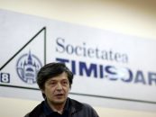Societatea Timisoara ii solicita lui Iohannis sa retraga decoratiile persoanelor care au fost condamnate la inchisoare
