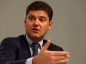 Noile aventuri ale huliganului din fostul PDL. Cristian Boureanu și-a agresat propria fiica, în plină stradă