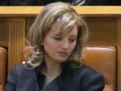 Fata cea mare a lui Băsescu, cercetată de DNA într-un dosar privind campania electorală din 2009