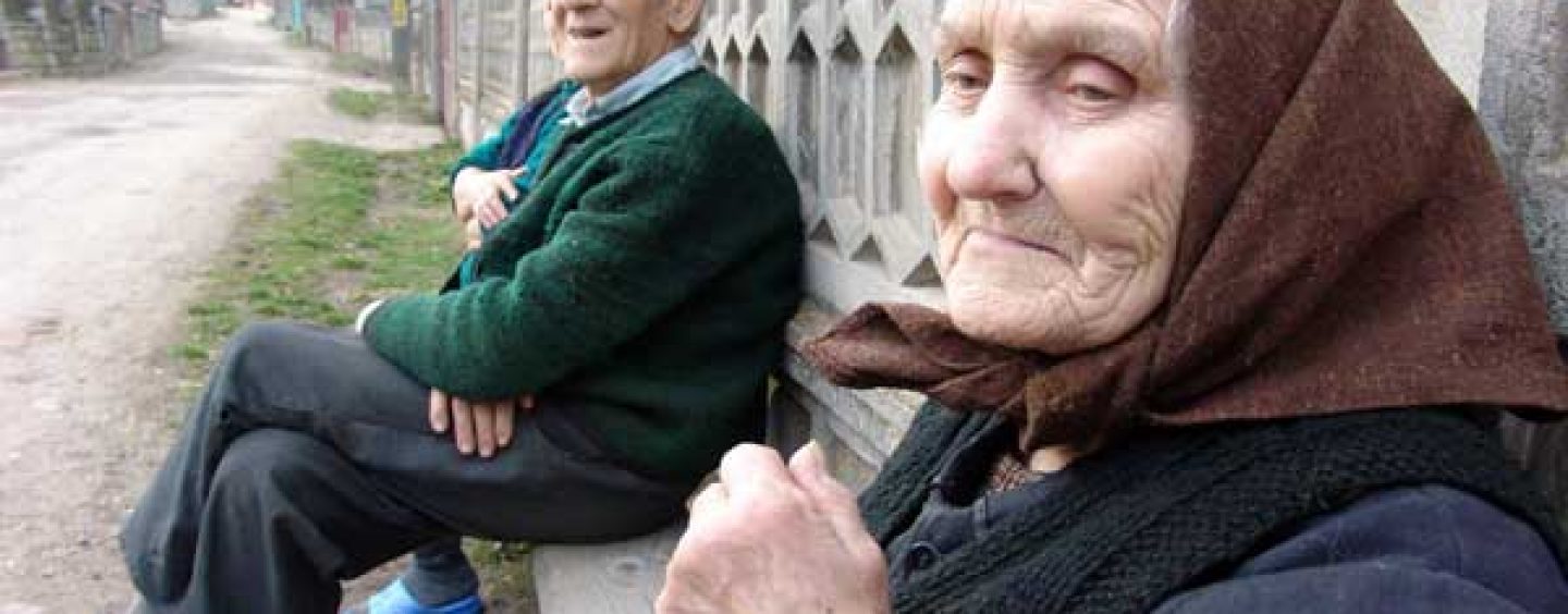 Populația României îmbătrânește pe zi ce trece. 9 pensionari la 10 angajați