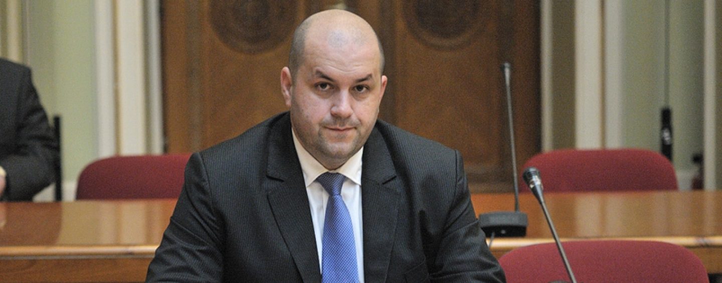 PSD Arad: De ce trebuie revocat din funcție președintele Consiliului Județean