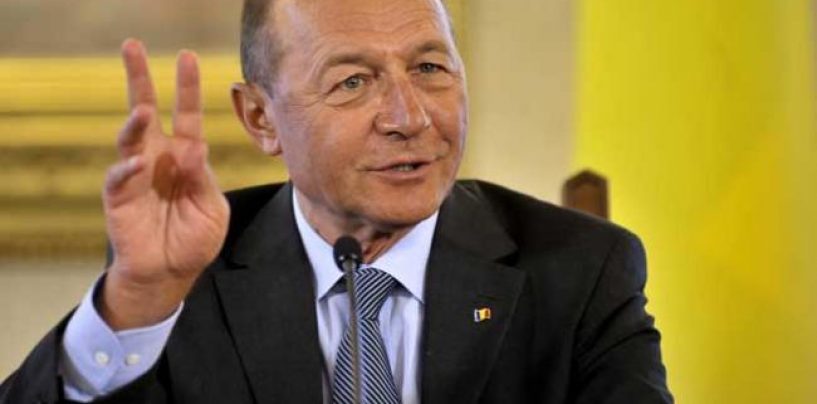 Traian Băsescu: Klaus Iohannis mai bine convoca un referendum pe tema unirii cu Republica Moldova