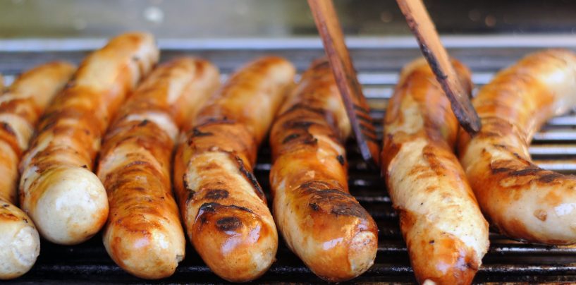 Naţiunea care a dat bratwurst şi hot dog nu mai este avidă de carne de porc