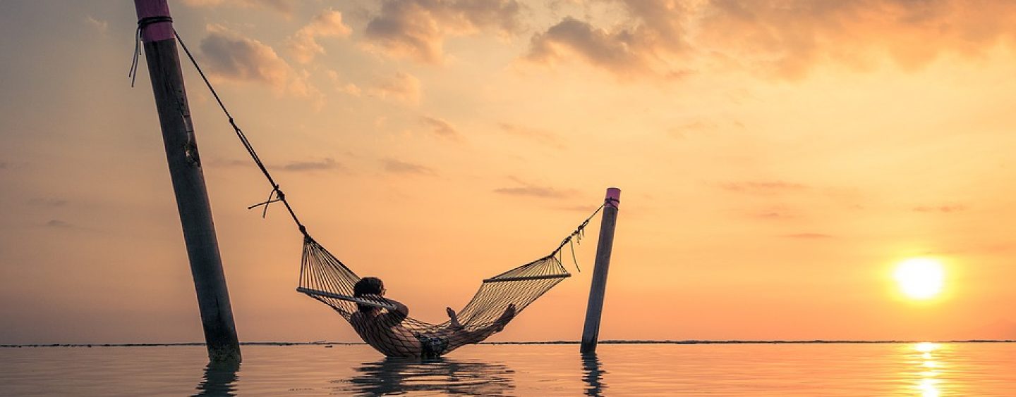 ARTA RELAXARII – elixirul fericirii adultilor moderni