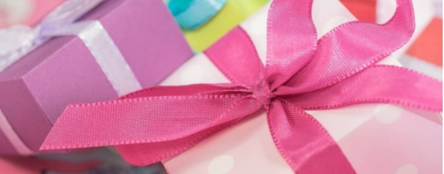 TOP 3 idei de cadouri simple pentru femeile de până în 30 de ani
