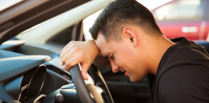 De ce unii șoferi își pierd încrederea după ce iau permisul auto și refuză să mai conducă?