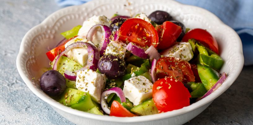 7 idei de salate rapide pentru zile caniculare