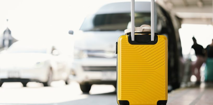 Transport Tecuci – Otopeni: tot mai mulți gălățeni aleg transferul direct către aeroportul din București